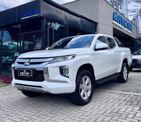 MITSUBISHI L200 TRITON 2.4 16V TURBO DIESEL SPORT GLS CD 4P 4X4 AUTOMÁTICO
